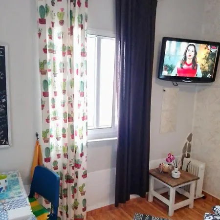 El Peque De Tamaide Tenerife Sur